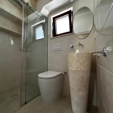 Il Trullo Di Bina 4*