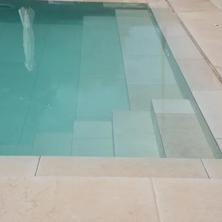 Il Trullo Di Bina 4* ペッツェ・ディ・グレーコ