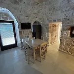 Il Trullo Di Bina Pezze Di Greco