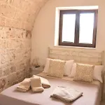 Il Trullo Di Bina 4* Pezze Di Greco