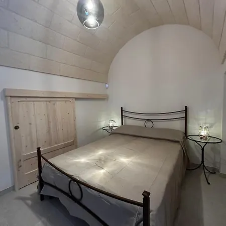 Il Trullo Di Bina Bed & Breakfast *