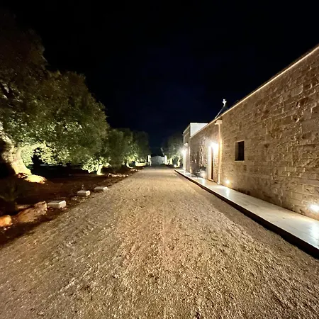 Il Trullo Di Bina Couette-café