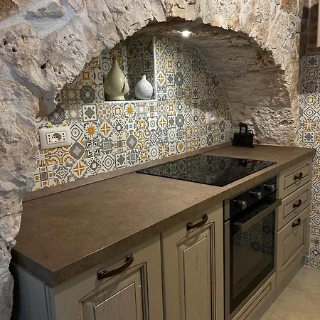 Bed & Breakfast Il Trullo Di Bina Pezze Di Greco