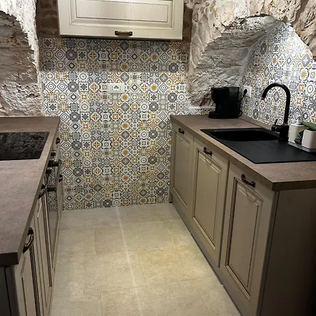 Il Trullo Di Bina Couette-café 3*