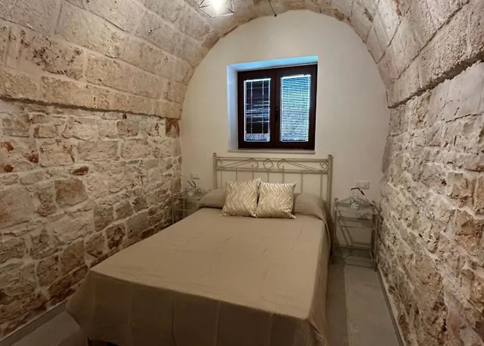 Il Trullo Di Bina Bed & Breakfast